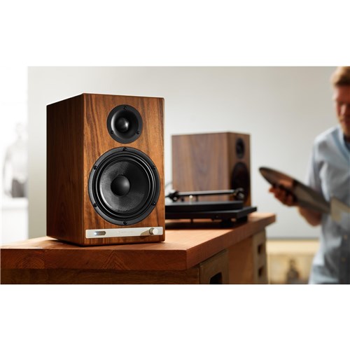 Audioengine HD6 Wireless Speakers (Walnut)