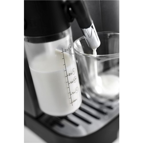 DeLonghi ECAM29062B Magnifica Evo Black Coffee Machine (Black)