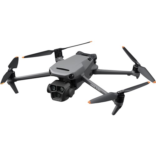 DJI Mavic 3 Pro Drone Fly More Combo (DJI RC PRO)