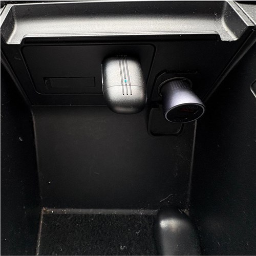 Laser Wireless Dongle for CarPlay/Android Auto with USB-A + USB-C