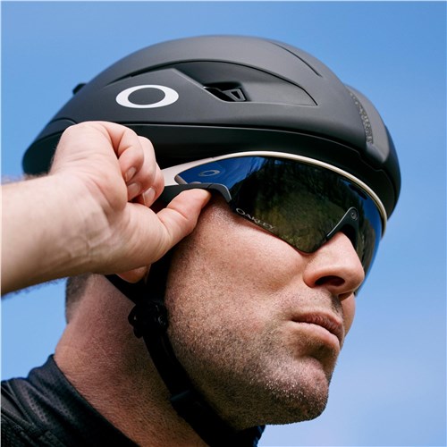Oakley | Meta Vanguard Prizm Black Lenses