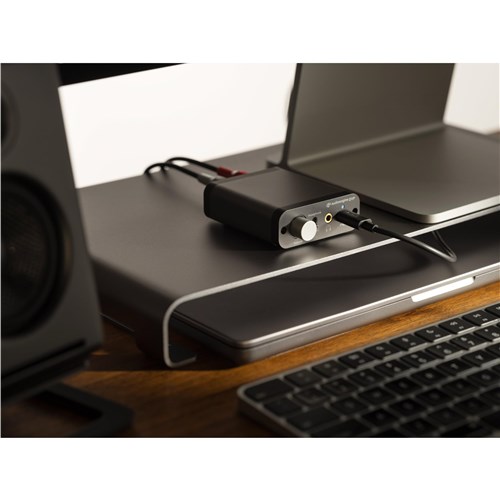 Audioengine D1P 32-Bit Headphone Amp & Dac (Grey)